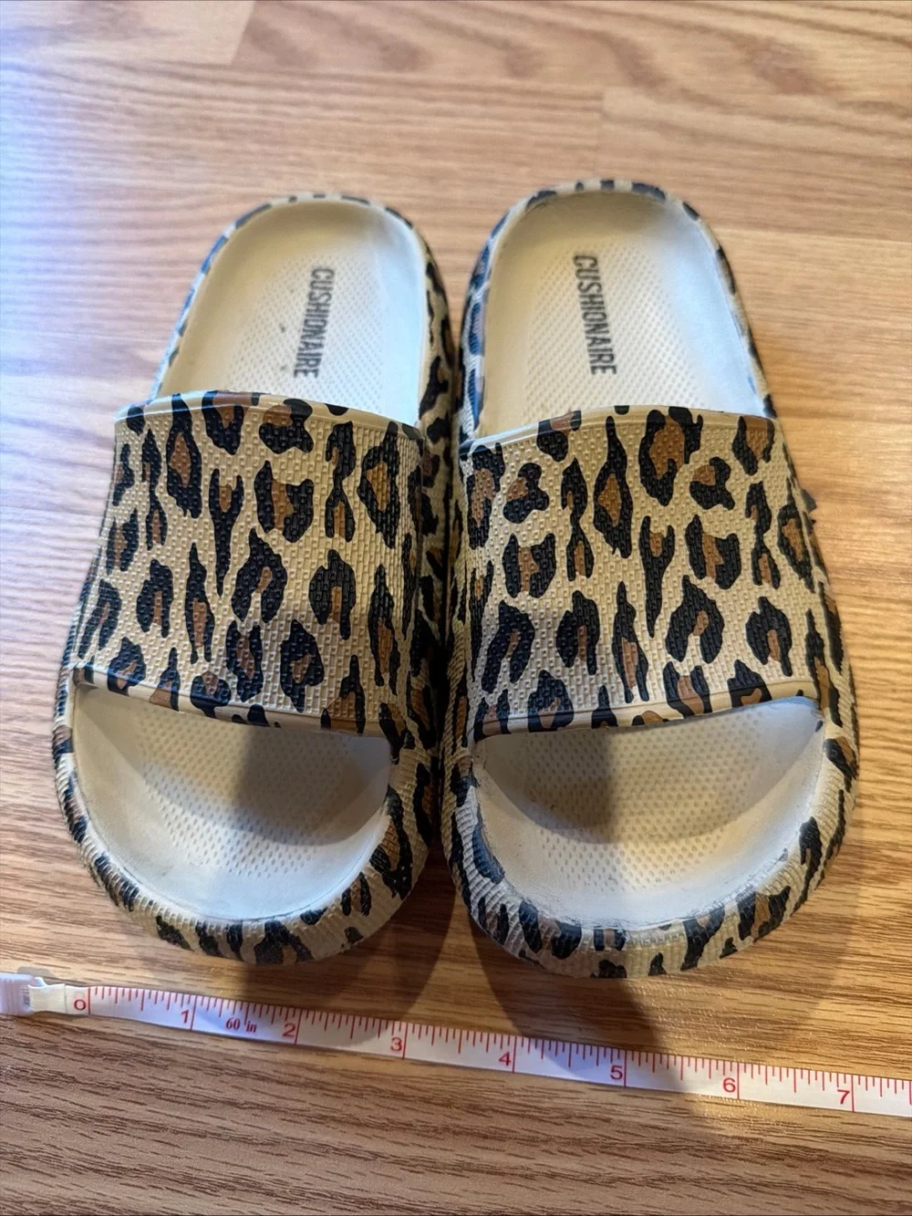 Cushionaire Kids Leopard Print Slide Sandals - Tan & Black